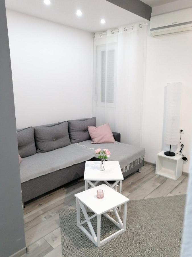 Apartman Petres Sombor Esterno foto